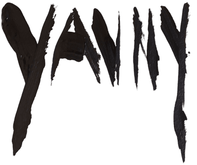 Yavniela Gross Signature